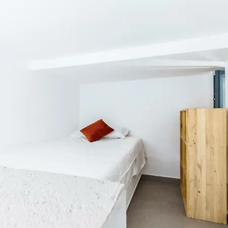 Apartment Loft Piazza Marina Family By Domusicily *